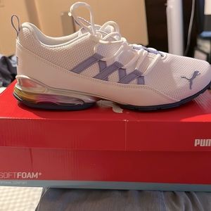 Puma Sneakers size 10